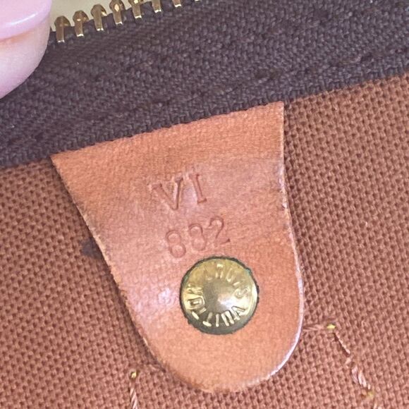 Louis Vuitton Speedy 40 Monogram Vintage Authentic - Picture 12 of 15